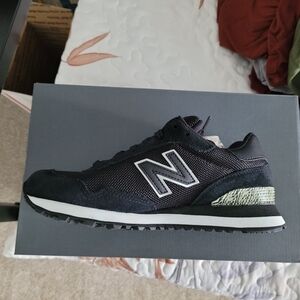 New Balance 7 1/2 Black